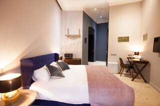 Отель Kasamasa Hotel Баку Улучшенный номер с кроватью размера «king-size»-6