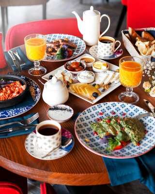 Отель Kasamasa Hotel Баку Улучшенный номер с кроватью размера «king-size»-13