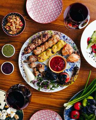 Отель Kasamasa Hotel Баку Улучшенный номер с кроватью размера «king-size»-2